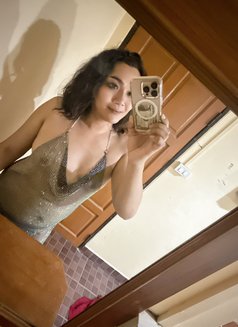 Lulu - Transsexual escort in Bangkok Photo 15 of 15
