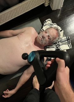 Lumin - Male dominatrix in Hamilton, Canada Photo 2 of 3