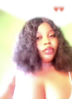 Lummmy - puta in Lagos, Nigeria Photo 6 of 20