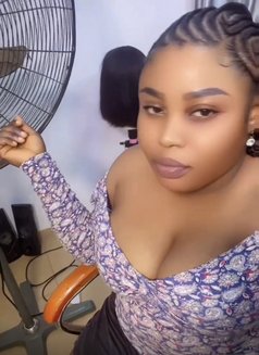 Lummmy - puta in Lagos, Nigeria Photo 11 of 20