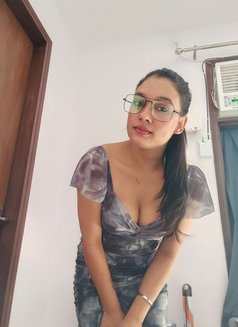 Luna 22 ( independent) - escort in New Delhi Photo 1 of 8