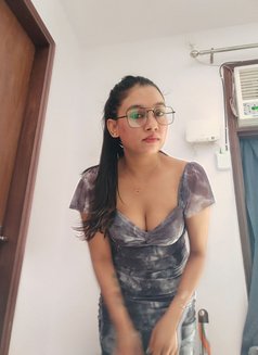 Luna 22 ( independent) - escort in New Delhi Photo 4 of 8