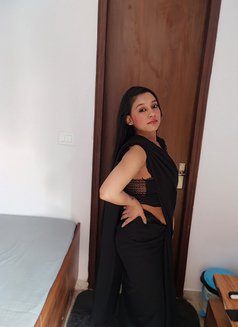 Luna 22 ( independent) - escort in New Delhi Photo 7 of 8