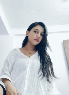 Luna 22 ( independent) - puta in New Delhi Photo 12 of 12
