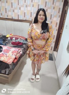 Luna ( independent) - escort in New Delhi Photo 5 of 7