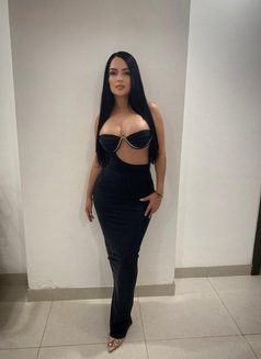 Luna - escort in Dubai Photo 10 of 10