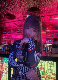 Luna crosdres sexy Masage and evething - Male escort in Dubai Photo 16 of 16