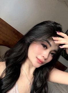 Luna Dania - escort in Bali Photo 3 of 11