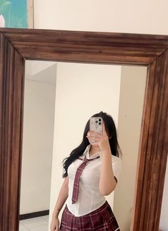 Luna Dania - escort in Bali Photo 8 of 11