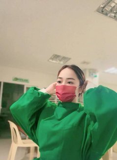 Luna - escort in Taipei Photo 4 of 6