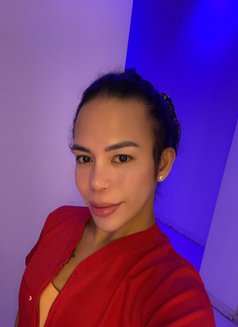 Luna - Transsexual escort in Riyadh Photo 3 of 3