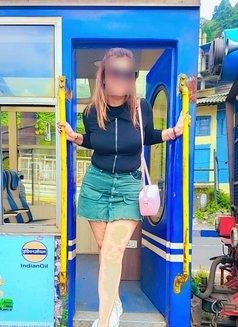 Lubna Intimacy Indian Queen in Dubai - puta in Dubai Photo 5 of 10