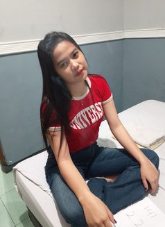 Luna - escort in Bali Photo 2 of 4