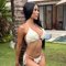 Julia - escort in Bali Photo 4 of 11