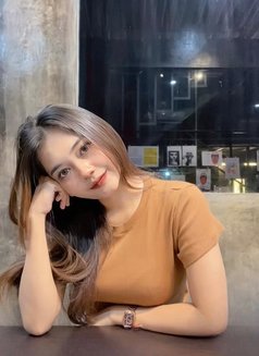 Luna good full massage service - escort in Jakarta Photo 7 of 7