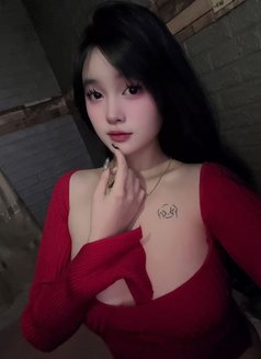 Luna - escort in Bangkok Photo 8 of 22