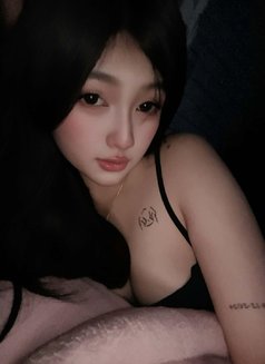 Luna - escort in Bangkok Photo 15 of 22