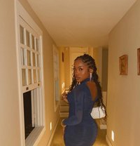 Luna - puta in Kuala Lumpur