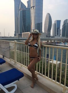 Luna Lusty Latina GFE - puta in Dubai Photo 9 of 17