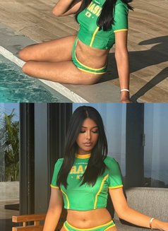 LUNA - natural boobs - escort in Phuket Photo 4 of 7