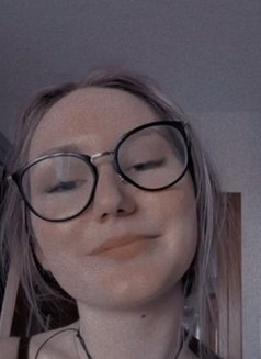 Luna Rose - adult performer in Los Teques Photo 1 of 3