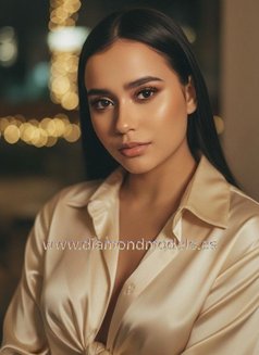 Luna Spanish 19 Years All Natura - escort in Doha Photo 2 of 14
