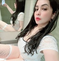 Luna – Sweet on the Lips, Fire in Bed - escort in Beirut