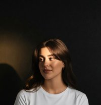 Luna tantric massage therapist - masseuse in Lisbon