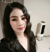 Luna - escort in Abu Dhabi