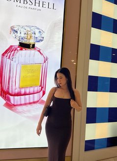 Luna - escort in Bangkok Photo 3 of 11