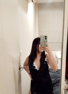 Luna - puta in Bangkok Photo 1 of 1