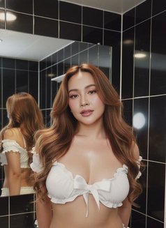 Luna - puta in Riyadh Photo 6 of 11