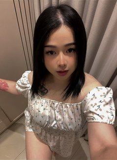 Luna - escort in Riyadh Photo 4 of 16