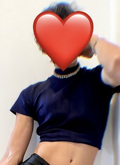 Luna the Fuckdoll - Transsexual adult performer in Colombo Photo 8 of 8