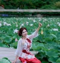 Luna - escort in Hanoi
