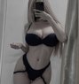 Luna - escort in Singapore Photo 1 of 7