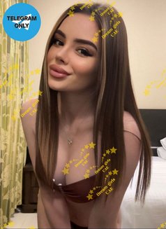 LUNA YOUNG AND BEAUTIFUL - escort in Abu Dhabi Photo 2 of 7