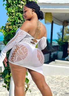 Lunah, Curvy African Queen 🌶️ - escort in Ahmedabad Photo 3 of 3