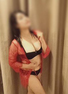 Lunamassage Bali - escort in Bali Photo 2 of 6