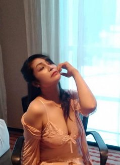 Lunamassage Bali - escort in Bali Photo 5 of 6