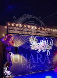 Lunara Calyx - escort in Manila Photo 7 of 23