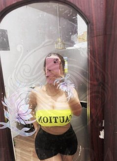 Lunara Calyx - escort in Manila Photo 20 of 23