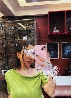 Lunara Calyx - escort in Manila Photo 21 of 23