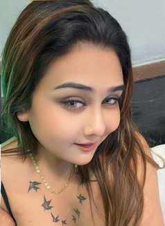 LUND SUCKER BONG BEAUTI SHEMALE DIYASEN - Transsexual escort in Bangalore Photo 23 of 24