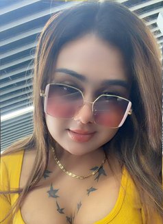 LUND SUCKER BONG BEAUTI SHEMALE DIYASEN - Transsexual escort in Bangalore Photo 24 of 24