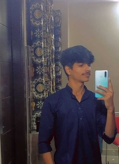Lupin - Male escort in New Delhi Photo 3 of 3