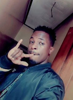 Lushy - Male escort in Doha Photo 1 of 2