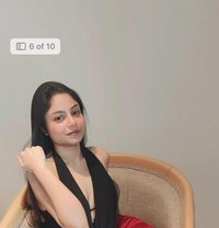 Lusi - escort in Pune Photo 4 of 8