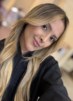 Lusia - escort in Abu Dhabi Photo 5 of 5