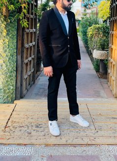 Lusifer - Acompañantes masculino in Ahmedabad Photo 1 of 2